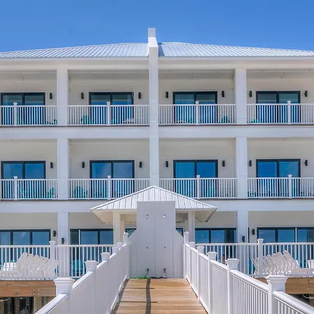 Seaside East And West 2 Properties - 24 Bedrooms-3