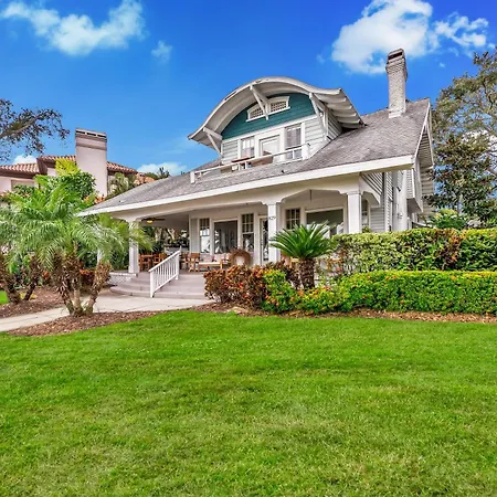 Bayshore Charmer-2
