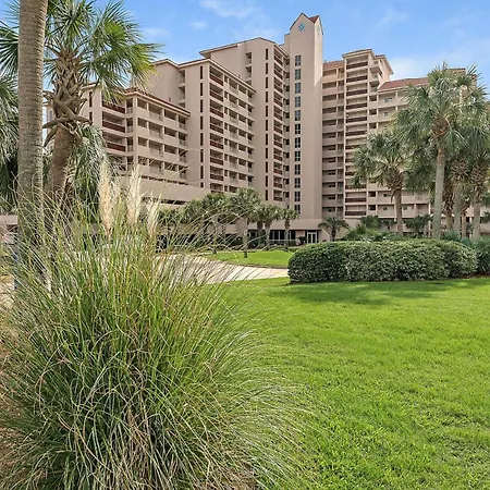 Beach Manor 1206-2