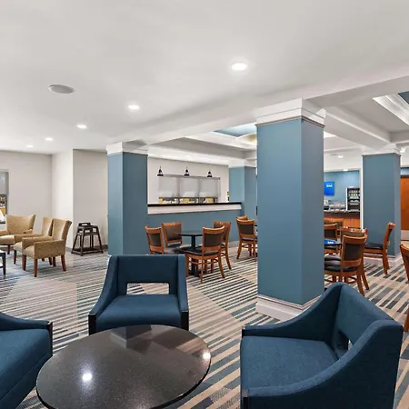 Comfort Suites Vero Beach I-95-2
