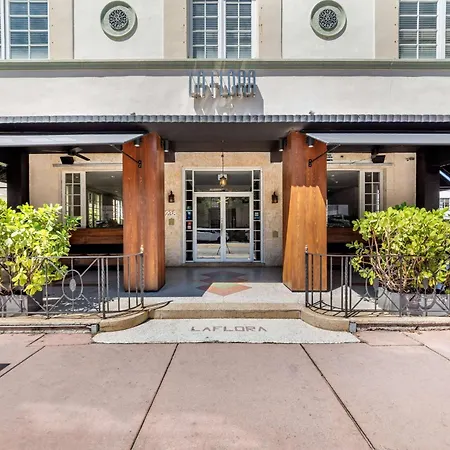 Kasa La Flora Miami Beach-3