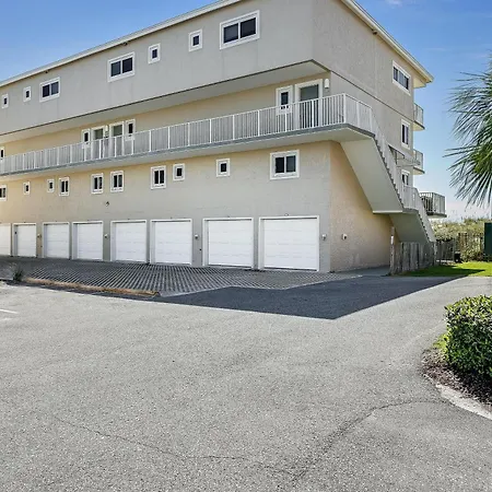 611 Starboard Village-2