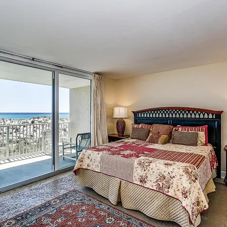 611 Starboard Village-3