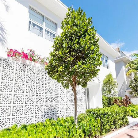 Kasa Collins Park Miami Beach Convention Center-3