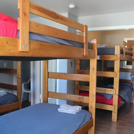 Seaside International Hostel-3