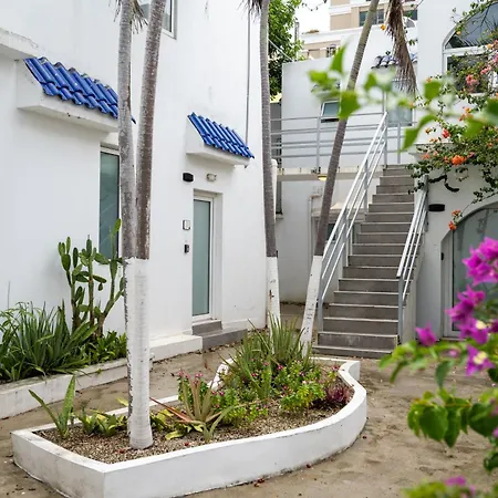 La Mona Loiza Apartment Complex By Stay With Bear-3