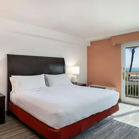 Hilton Garden Inn Daytona Beach Oceanfront-3