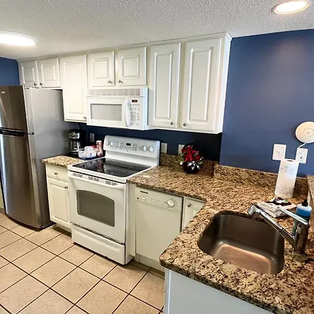 Direct Oceanfront Condos With Best Water Facilities In Paradise Resort-3