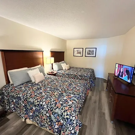 Direct Oceanfront Condos With Best Water Facilities In Sandy Beach Resort-2