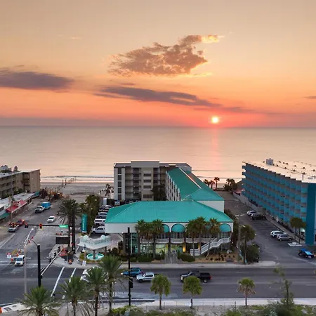 Boardwalk Inn And Suites-3