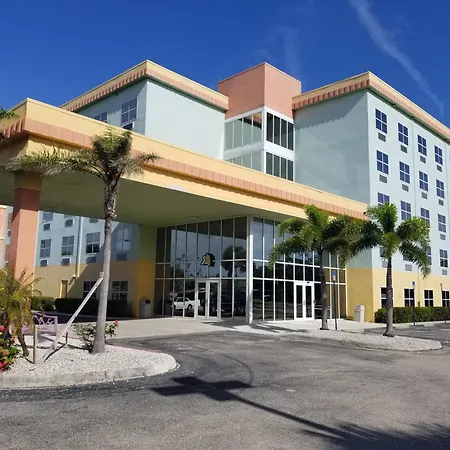 Allure Suites Of Fort Myers-3