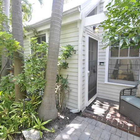 Ann Street Cottage-3