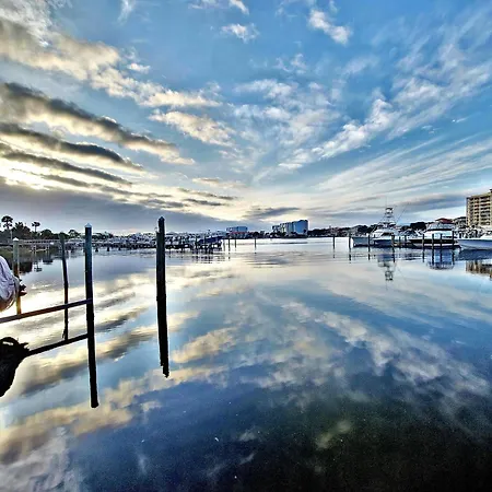 Boathouse Condo, Downtown Destin Harbor, Private Beach Access, Waterfront, On Golf Course, Water Taxi Pickup-3