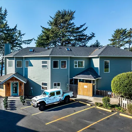 Tyee Lodge Bed And Breakfast-2