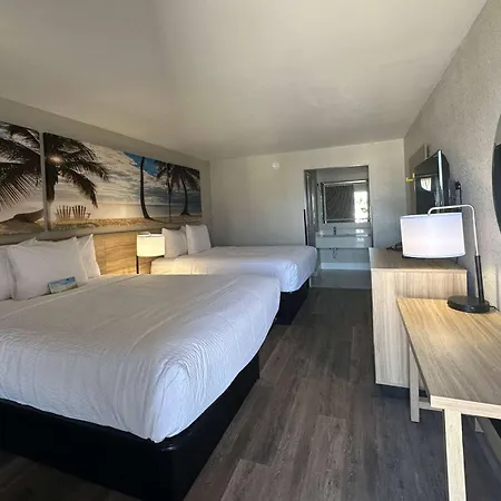Days Inn By Wyndham Fort Myers-2