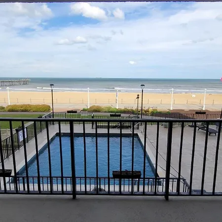 The Colony Condominiums-3