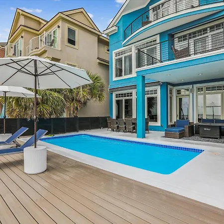 7 Singleton Beach Place- Oceanfront, Private Pool, Renovated, Free Activities Included-2