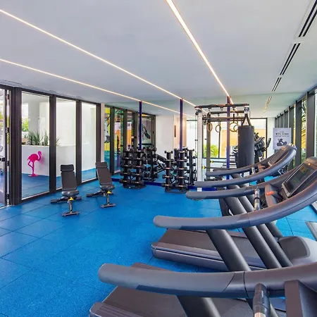 Moxy Miami South Beach-2