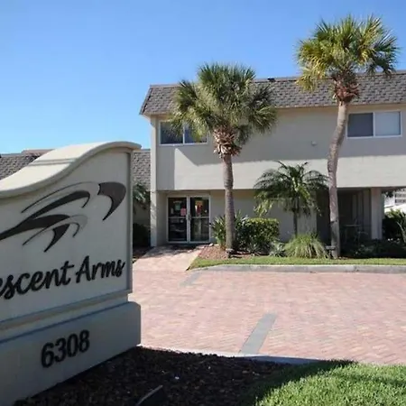 Crescent Arms Condominiums-2