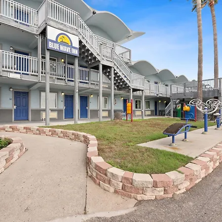 Blue Wave Inn-2