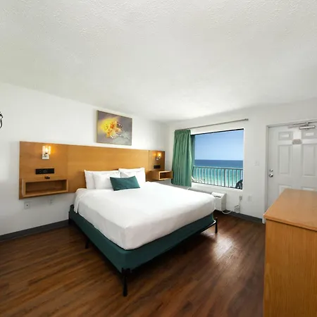 Beachcomber Beachfront Hotel, A By The Sea Resort-3