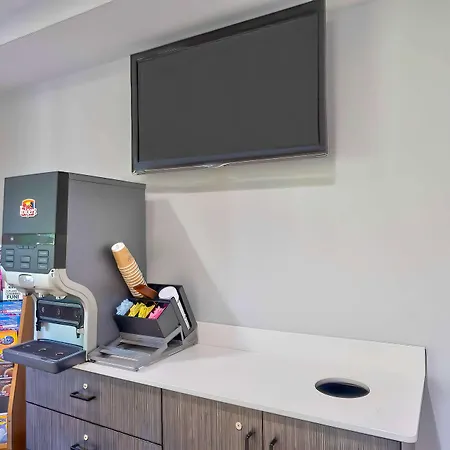 Motel 6 Virginia Beach-3