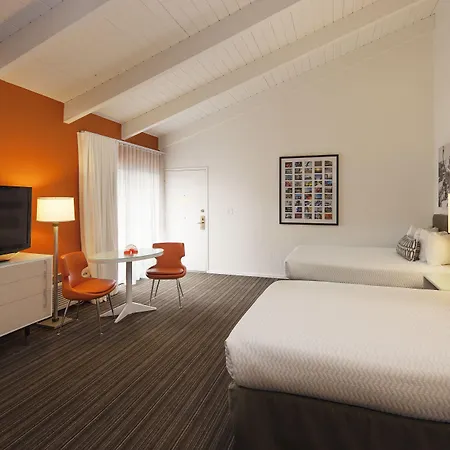 Inn At Venice Beach-3
