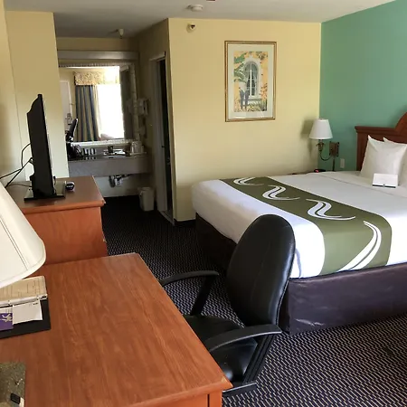 Quality Inn Sarasota North Near Lido Key Beach-2
