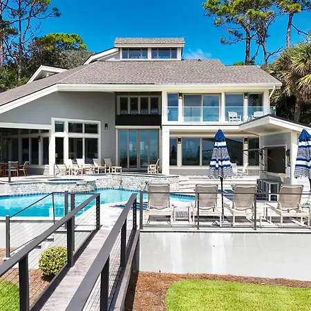 Luxury Oceanfront 7 Bedroom 7 Ba Wonderful Pool Deck Beach Gear And Bike Rentals Included-2