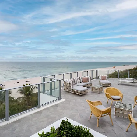 Cadillac Hotel & Beach Club, Autograph Collection-2