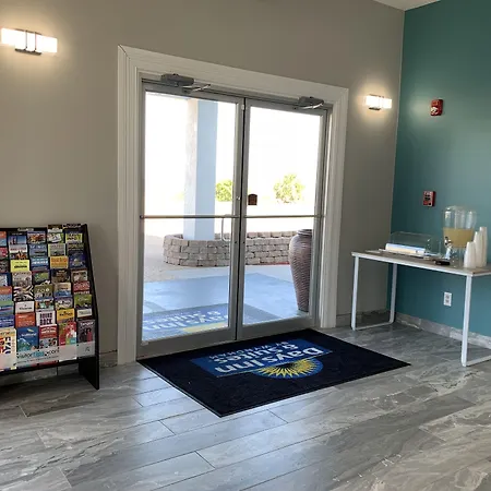 Days Inn By Wyndham Rockport Texas-2
