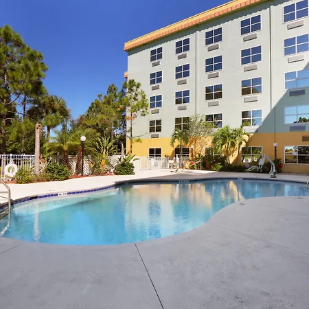 Allure Suites Of Fort Myers-2