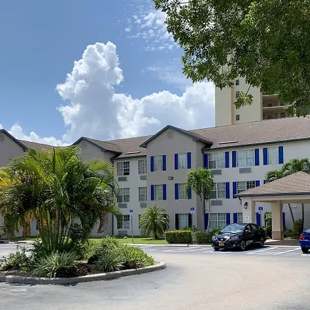 Intown Suites Extended Stay Fort Myers Fl-2