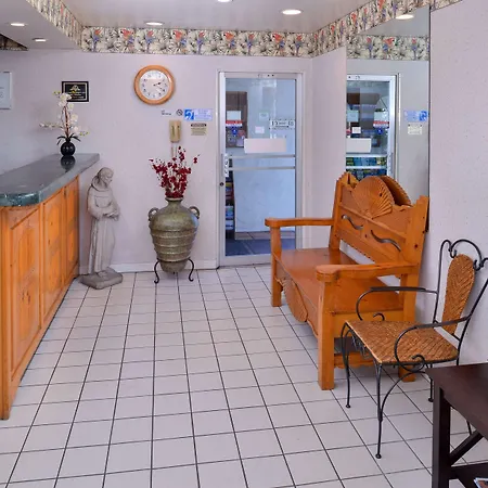 Americas Best Value Inn Loma Lodge-3