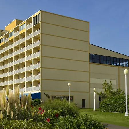 Four Points By Sheraton Virginia Beach Oceanfront-3