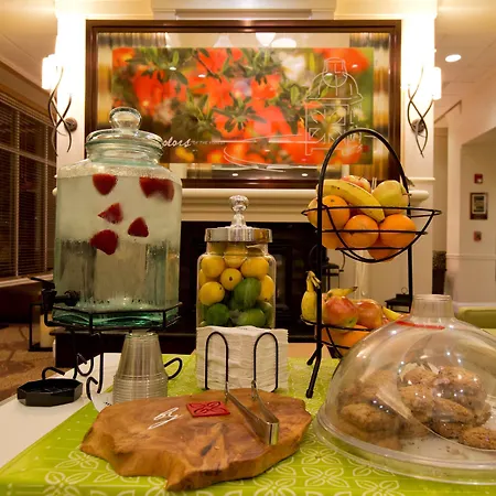Hilton Garden Inn Oxnard/Camarillo-2