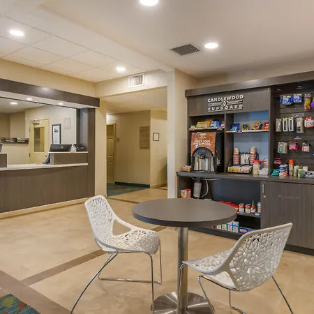 Candlewood Suites Fort Myers/Sanibel Gateway By Ihg-3
