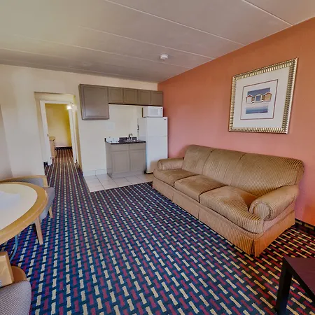 Seashire Inn & Suites-3