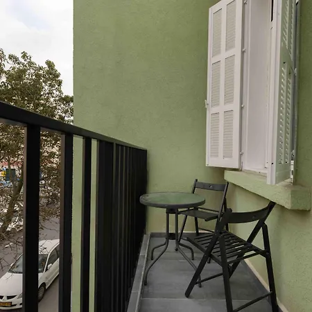 Liber Tel Aviv Sea Shore Suites By Raphael Hotels-3