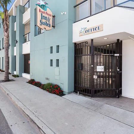 Beach House Inn & Suites-2