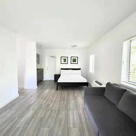 Beach Gardens-3