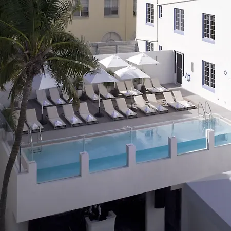Hotel Breakwater South Beach-3