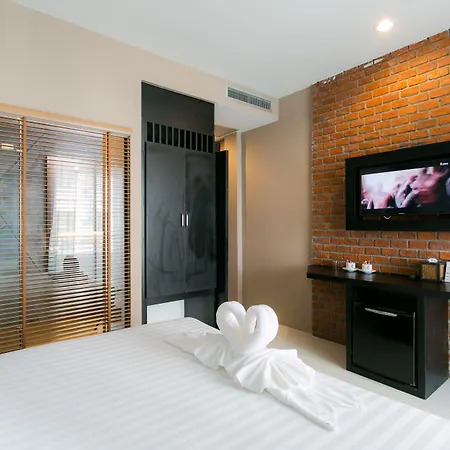 The House Patong-2