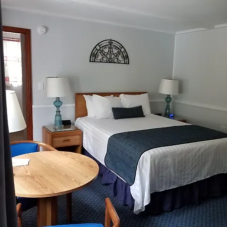 Bay Top Motel-3
