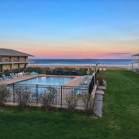 Friendship Oceanfront Suites-3