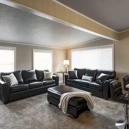Beach Drive Suites-2