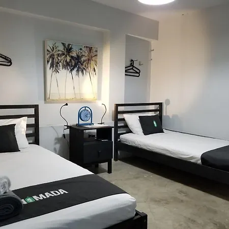 Nomada Urban Beach Hostel- Calle Loiza (Adults Only)-2