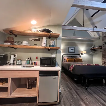 Sea Glass Inn-2