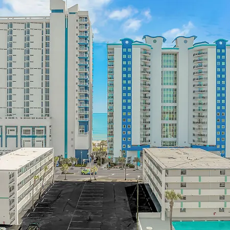 Fifth And Ocean-2