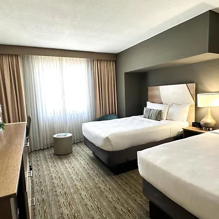 Best Western Plus Atlantic Beach Resort-2